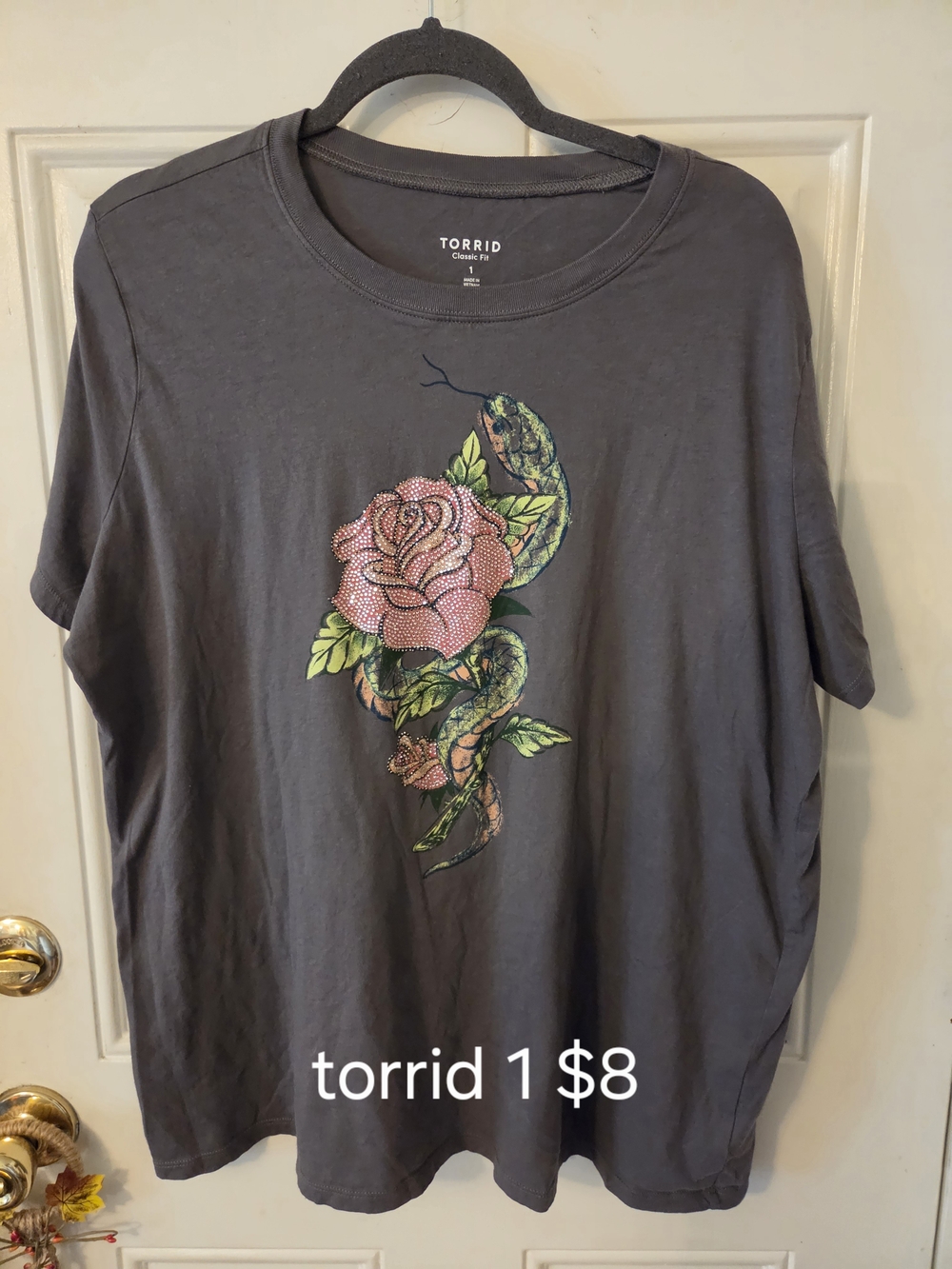 torrid Charcoal Tee with Pink Rose & Green Snake Graphic